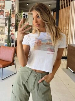 Italy Love Tee Ivory 13 Italy Love Tee Ivory -Eva Style Shop 0 modelinfo emma us2 6b36b61a 4374 49bf 89c3 c939544c3014