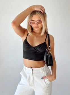 New Classics Crop Black Eco