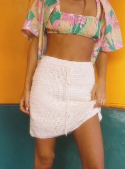 Princess Polly Avoca Mini Skirt White 16 Princess Polly Avoca Mini Skirt White -Eva Style Shop 1 modelinfo elise us2 3cbd345b 596e 4518 8984 07a1ca167b9d