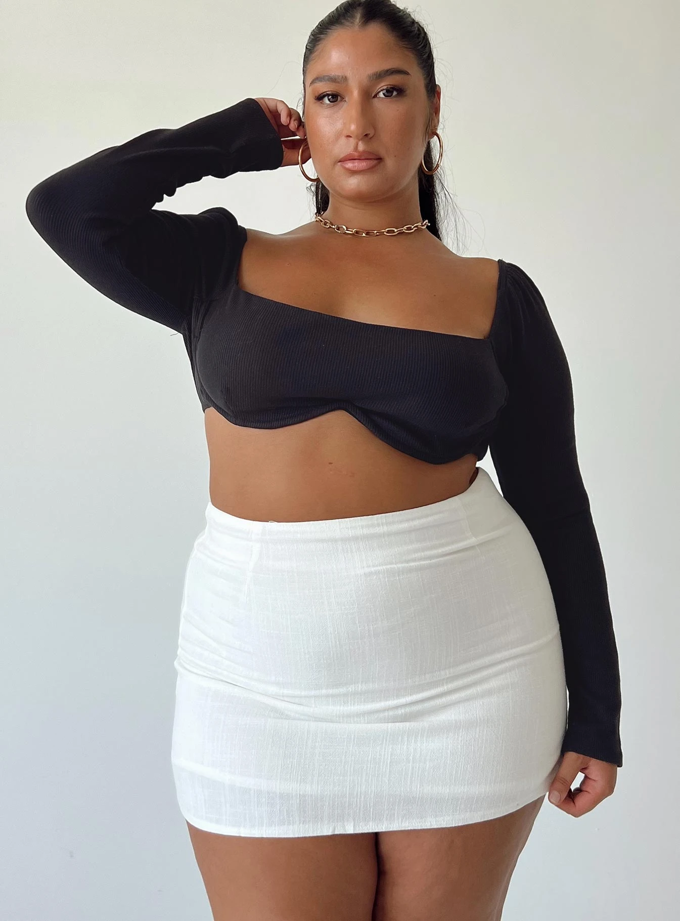 Selby Mini Skirt White Curve 3 Selby Mini Skirt White Curve