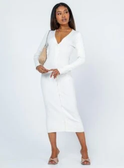 Princess Polly Kaydin Midi Dress White -Eva Style Shop 2 modelinfo Carter us2 d37ad69c 00d0 494a 80cd 58cdf6321ad3
