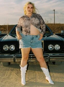 Carnival Long Sleeve Shirt Multi Curve 9 Carnival Long Sleeve Shirt Multi Curve -Eva Style Shop 2 modelinfo Krysten us16 aa44bcab 66e3 43ae bc16 5970162b1082