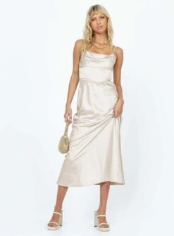 Princess Polly Perrie Midi Dress Cream -Eva Style Shop 2 modelinfo beanie us0 9ea7f57a ff3e 4f34 8671 cd108786c25d