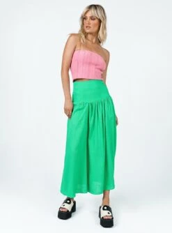 Tayte Strapless Top Pink -Eva Style Shop 2 modelinfo chloe e us2 27648210 3077 48db ac7a 32ab3adb919e
