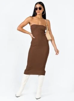 Princess Polly Paige Strapless Midi Dress Brown -Eva Style Shop 2 modelinfo christy us2 be0f32b2 c121 4029 aa4a d7e694f44388