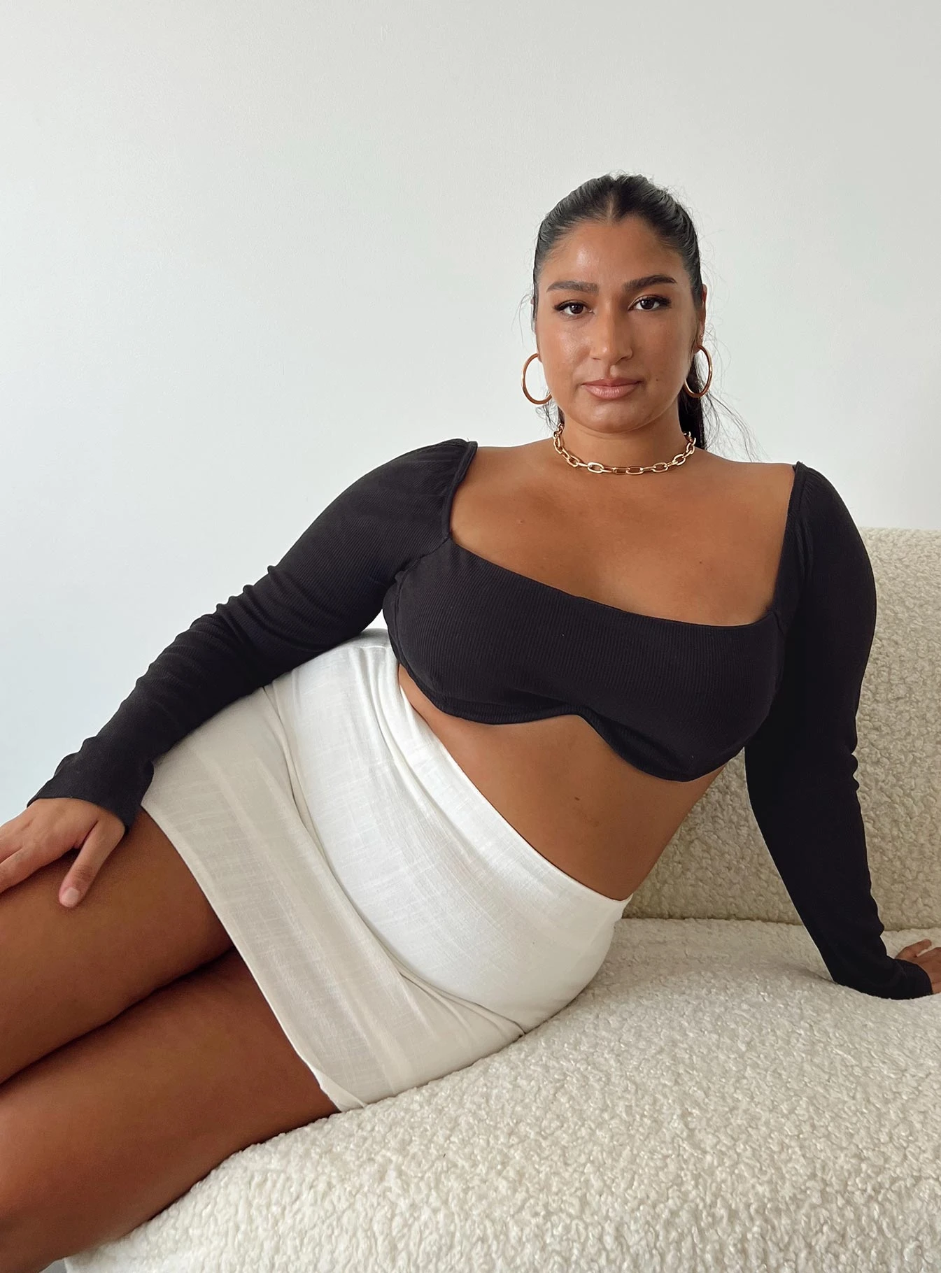 Selby Mini Skirt White Curve 4 Selby Mini Skirt White Curve - Image 2