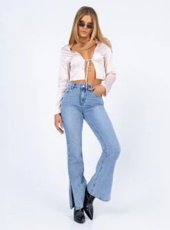 Princess Polly Tampico Flare Leg Denim Jeans 7 Princess Polly Tampico Flare Leg Denim Jeans -Eva Style Shop 2 modelinfo josie us4 8b30f8a8 b006 406f 9d75 1f927ab1df54