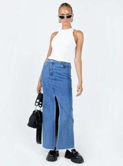 Princess Polly Yarran High Knit Cami White -Eva Style Shop 2 modelinfo kiana us2 2a64bda8 3f58 442b 8041 552d303064b7