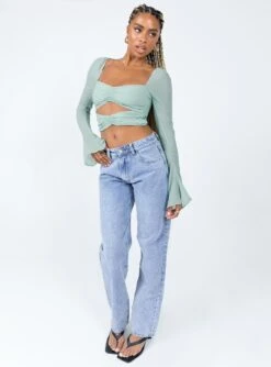 Princess Polly Dumont Long Sleeve Top Blue 10 Princess Polly Dumont Long Sleeve Top Blue -Eva Style Shop 2 modelinfo lola us4 93b6a9b1 a32b 4684 8a5e 8931a3c35276