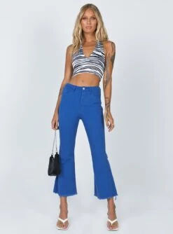 Princess Polly Faye Cropped Jeans Blue Denim 9 Princess Polly Faye Cropped Jeans Blue Denim -Eva Style Shop 2 4901373a b293 4540 b159 12583a66c6f1