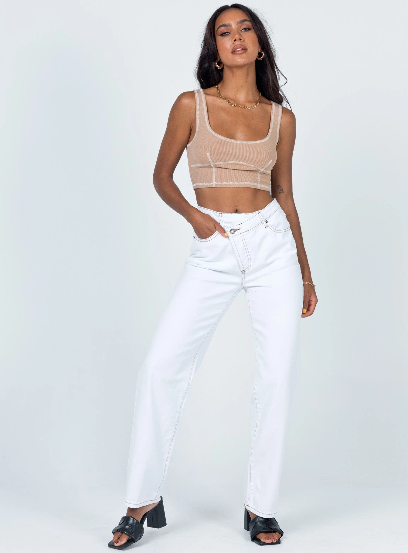 Princess Polly Carl Top Beige 6 Princess Polly Carl Top Beige - Image 4