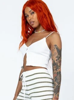 Princess Polly Laken Top White 10 Princess Polly Laken Top White -Eva Style Shop 3 modelinfo Chlo us4 ab404884 05d9 4ab2 a528 243ca58627c7