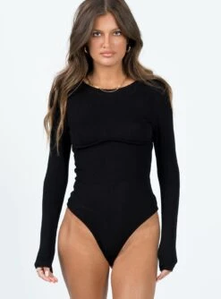Princess Polly Swenson Long Sleeve Bodysuit Black -Eva Style Shop 3 modelinfo Elise us2 758a89d0 2169 4543 88c2 a7ff28b12474