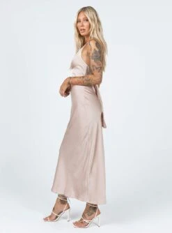 Princess Polly Olivia Midi Dress Beige 10 Princess Polly Olivia Midi Dress Beige -Eva Style Shop 3 modelinfo Emma Leigh us4 eefb7d63 a067 46fb beb9 131904383a40