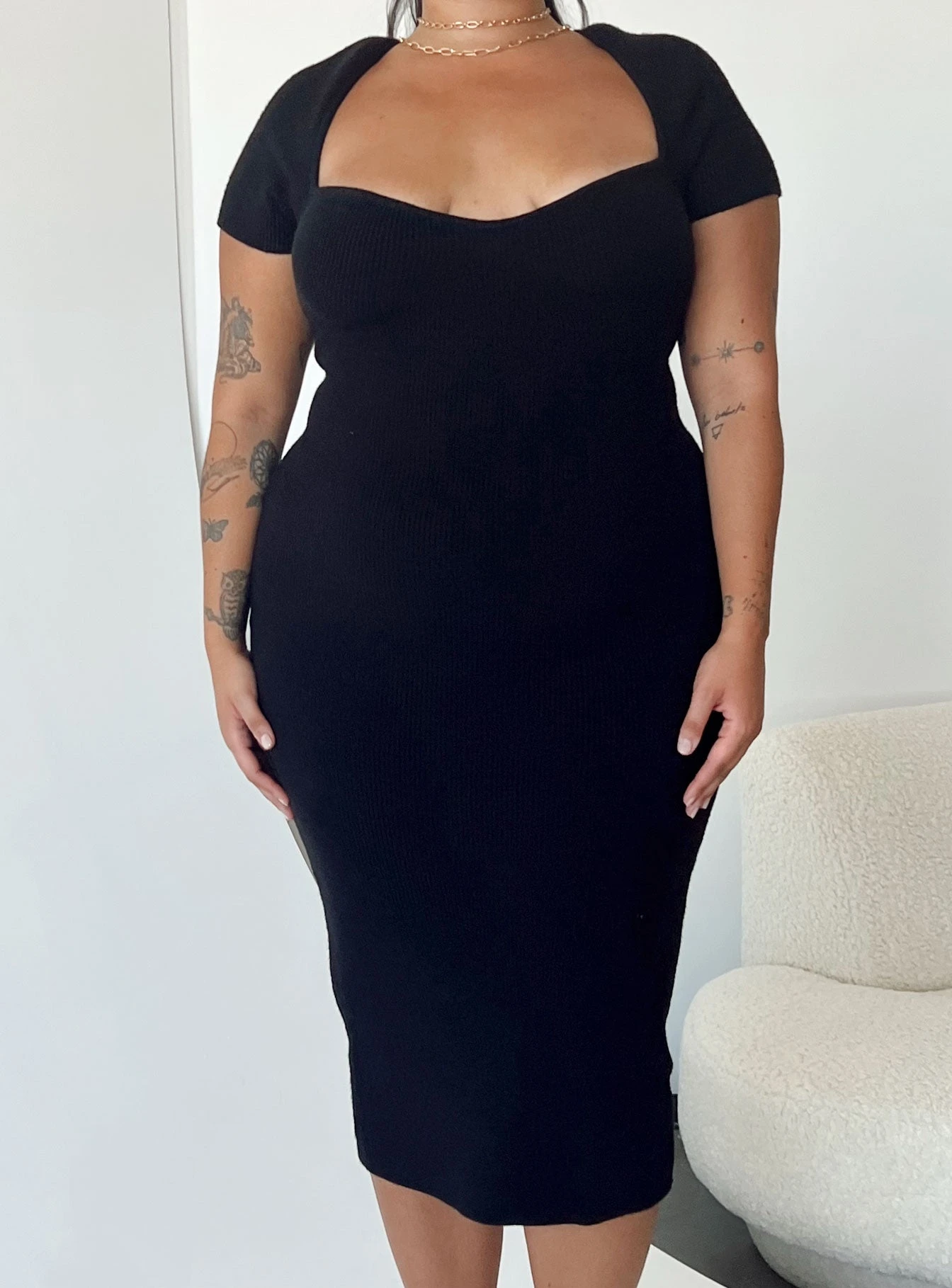 Ellisen Midi Dress Black Curve 5 Ellisen Midi Dress Black Curve - Image 3