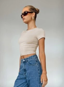 Handa Top Bone -Eva Style Shop 3 modelinfo KIANA us2 8660c1c2 1106 4090 9ef4 9841cc2e0109