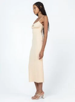 Princess Polly Maila Midi Dress Beige 10 Princess Polly Maila Midi Dress Beige -Eva Style Shop 3 modelinfo ayanna us2 8868ec40 881b 41e3 9eb0 f2a710f3399b