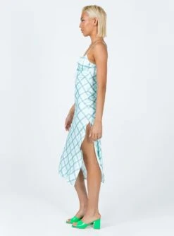 Princess Polly Kirra Midi Dress Green / Blue 8 Princess Polly Kirra Midi Dress Green / Blue -Eva Style Shop 3 modelinfo casandra us2 d9f59c38 19ca 443c aac0 2686e12e685c