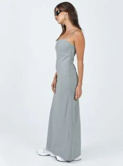 Princess Polly Lania Midi Dress Grey -Eva Style Shop 3 modelinfo casey us2 638c4c2d dbe9 42f9 a179 82dbb8a39ea2