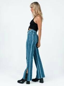 Princess Polly Albanie Denim Jeans -Eva Style Shop 3 modelinfo chloe e us2 7227f6a5 fc3b 4d5a 819a d597b9e8bce0