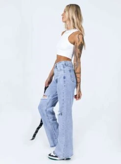 Princess Polly Prague Oversized Denim Jeans -Eva Style Shop 3 modelinfo emma leigh us4 f3bf2241 c250 4dca afcf c9d78d6fcda5