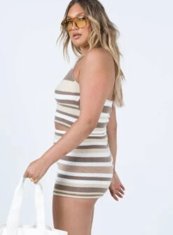 Princess Polly Isla Set Brown 10 Princess Polly Isla Set Brown -Eva Style Shop 3 modelinfo jasmine us8 d55405d8 41d9 45c6 8030 262ce3c9c6a9