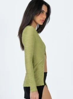 Princess Polly Nowell Long Sleeve Top Green -Eva Style Shop 3 modelinfo jess us2 f5ed33fa 6375 4f61 953f 2a7410664885