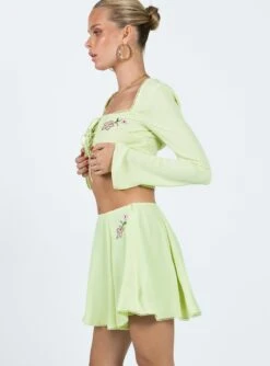Saleya Mini Skirt Green -Eva Style Shop 3 modelinfo kiana us2 eb6ecd4c dabf 4ef7 a8fb eda2dda93dd7