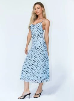 Motel Cotina Dress Blue Flower Buds Blue -Eva Style Shop 3 4ea8ee26 fa17 4c01 a195 1676fd4f0c11