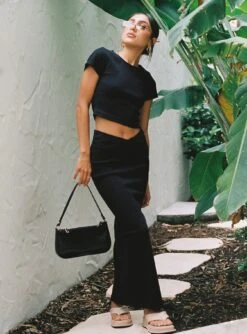 Classic Crop Tee Black 17 Classic Crop Tee Black -Eva Style Shop 3 aaa163e8 5a10 4540 8706 ae392d588e7c