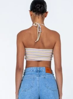 Princess Polly Zoie Top Beige Stripe -Eva Style Shop 4 modelinfo Bella us2 63f750ed 6c32 40e3 b2c5 dba579dcc082