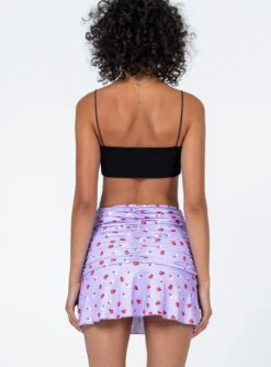Princess Polly Amelia Mini Skirt Purple 11 Princess Polly Amelia Mini Skirt Purple -Eva Style Shop 4 modelinfo Bella us2 8a847388 eeb8 4295 9cf4 4824b77d8426