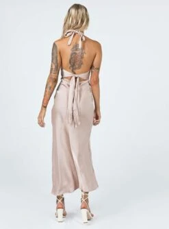 Princess Polly Olivia Midi Dress Beige 11 Princess Polly Olivia Midi Dress Beige -Eva Style Shop 4 modelinfo Emma Leigh us4 e0eef4de 2d80 45c2 bbeb dc11f730d5d3