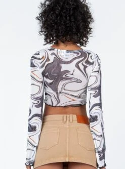 Princess Polly Pressman Top White / Black -Eva Style Shop 4 modelinfo bella us2 3c479f5b b0d6 4ca0 80eb f56f3b40954f