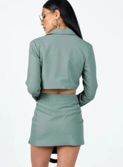 Princess Polly The Reggie Mini Skirt Slate -Eva Style Shop 4 modelinfo christy us2 c3597e90 d521 4a8c a9f7 c03fbfff4358