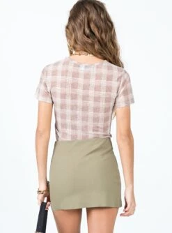 Princess Polly Karley Low Waist Mini Skirt Green 12 Princess Polly Karley Low Waist Mini Skirt Green -Eva Style Shop 4 modelinfo elise us2 eb02d86a b74c 4403 8fe9 f9dc53c04182