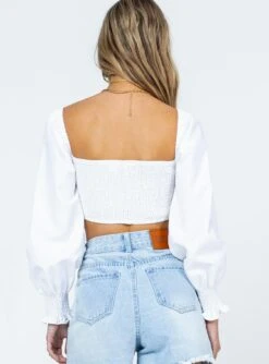 Princess Polly Bethel Top White 9 Princess Polly Bethel Top White -Eva Style Shop 4 modelinfo emily us2 5d9f5cac 93bf 4757 99dd 8d7e2720f32a