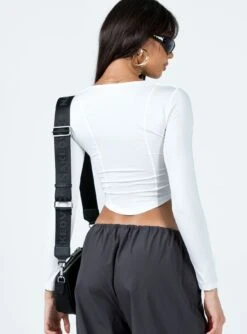 Cahill Long Sleeve Top White -Eva Style Shop 4 modelinfo josephine us2 16a03ec1 dc1f 43c5 a417 a81d6798b581