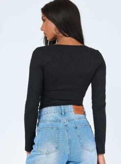 Princess Polly Edith Bodysuit Black 9 Princess Polly Edith Bodysuit Black -Eva Style Shop 4 modelinfo kiele us2 f3b07675 04e1 4192 95fb 284c87169c69