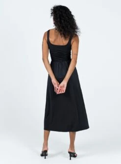 Braddon Midi Dress Black -Eva Style Shop 4 modelinfo kristen us2 d663cbdf e0bd 4429 9d16 f939641c2a25