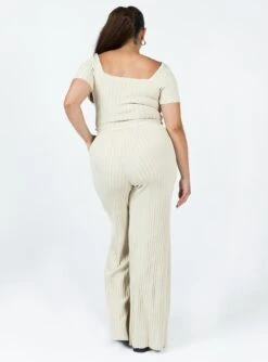 Katie Set Beige Curve -Eva Style Shop 4 modelinfo miccy us14 77f4ad9a 2493 4676 a3cf 13707c2161cf