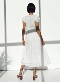 Princess Polly Attal Midi Dress White -Eva Style Shop 4 modelinfo millicent us2 6427dc2b b739 492d b27d 5cd5a293d874