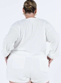 Mia Cropped Henley White Curve -Eva Style Shop 4 modelinfo riley us14 3c5d9305 0b2b 4e94 89aa 4964ea8bcfaf