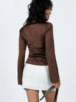 Princess Polly Anni Satin Shirt Chocolate Brown -Eva Style Shop 4 modelinfo tamika us2 4b562054 fb43 44ed 8044 6e32fee55eb7