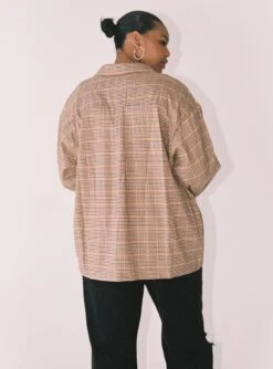 Willa Shirt Curve -Eva Style Shop 4 modelinfo zarria us14 e22e4891 24af 4715 a8f1 9365fd457771