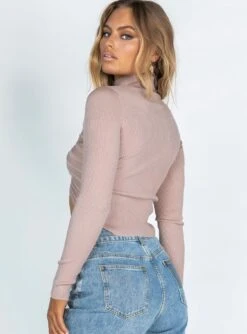 Princess Polly Trixie Long Sleeve Top Pink 9 Princess Polly Trixie Long Sleeve Top Pink -Eva Style Shop 4 39c9bbc9 7c1c 44af a3b5 4239f5f05989