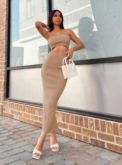 Princess Polly Memories Of You Set Beige -Eva Style Shop 5 modelinfo ChynaLe us2 908e5fba 7d51 4c80 b494 4cc1915f4537