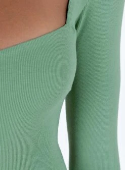 Princess Polly Nolan Midi Dress Green 13 Princess Polly Nolan Midi Dress Green -Eva Style Shop 5 modelinfo alexa us2 6d02774b fcd0 4ad6 9b88 41f91c4cc9cd