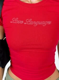 Princess Polly Love Language Tee Red -Eva Style Shop 5 modelinfo emma us2 54e7b433 7ae1 47a1 8950 f116d2aae92b