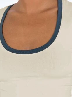 Kyah Top Ivory 14 Kyah Top Ivory -Eva Style Shop 5 modelinfo lola us4 997e7bf2 ce6a 4fe5 925c c2a0af2eed7c